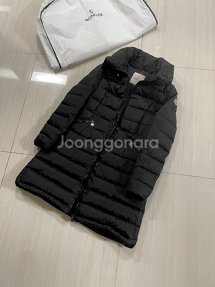 정품 몽클레어 패딩 플라메뜨 1 사이즈--0