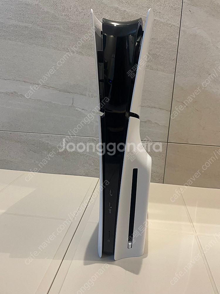 [중고-택포]PS5 슬림(Slim) 판매합니다.--3