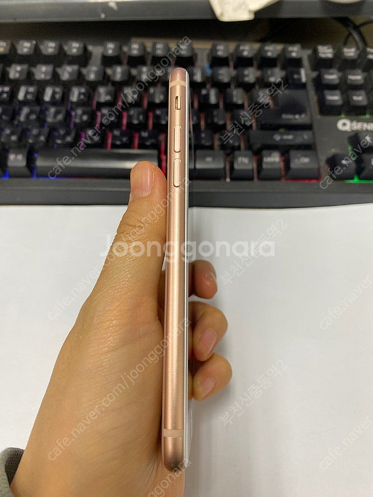 033293 아이폰8 로즈골드 AA급 64GB 무잔상 ...--4
