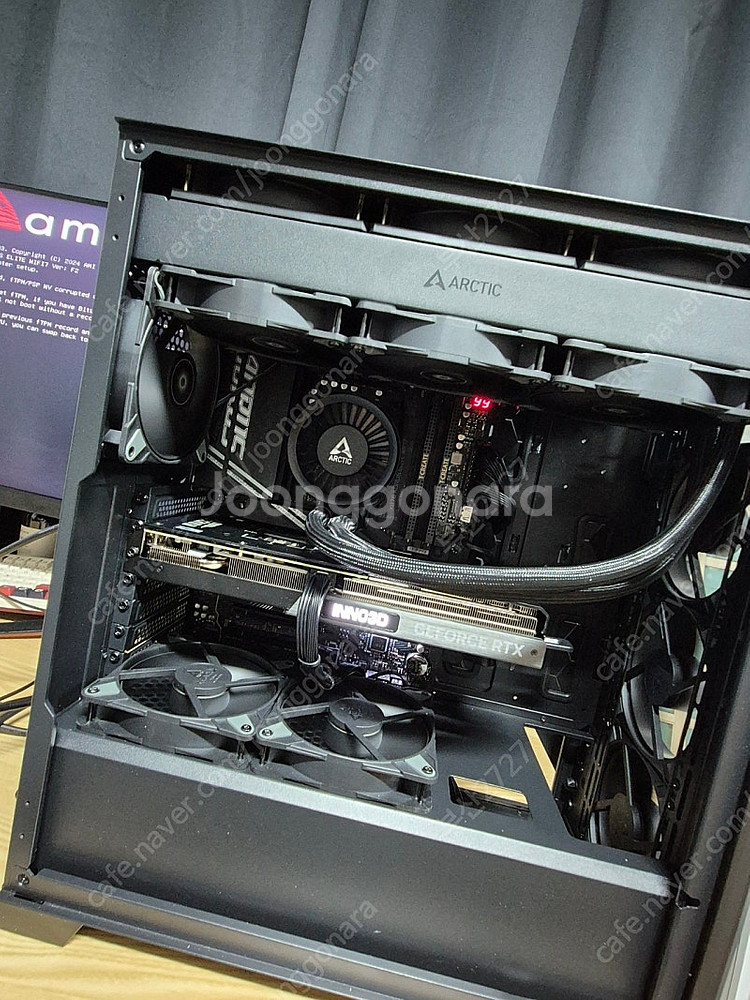 [게이밍 컴퓨터]9800x3d 4070super x87...--1