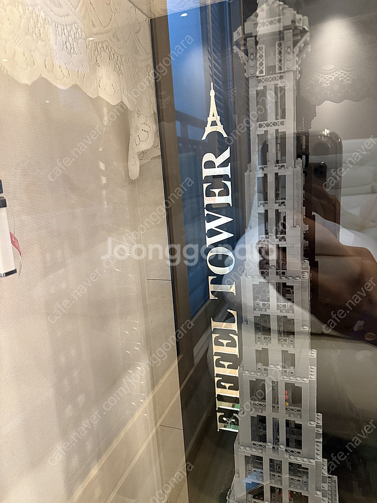 10181 에펠탑 판매해요 [장식장 포함]--2