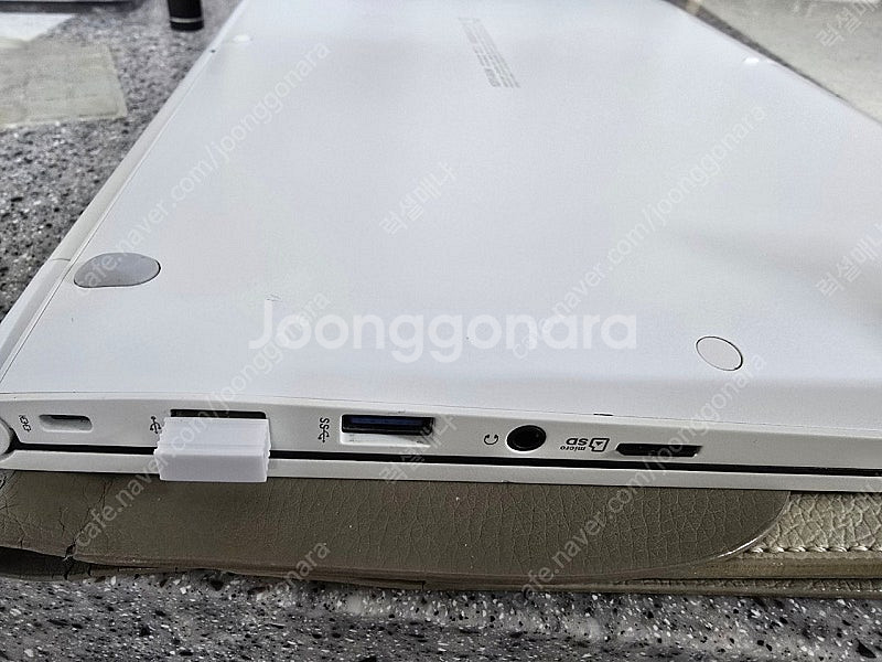 Lg 그램 15.6인치 거의안써서 상태 좋아요 15z9--4