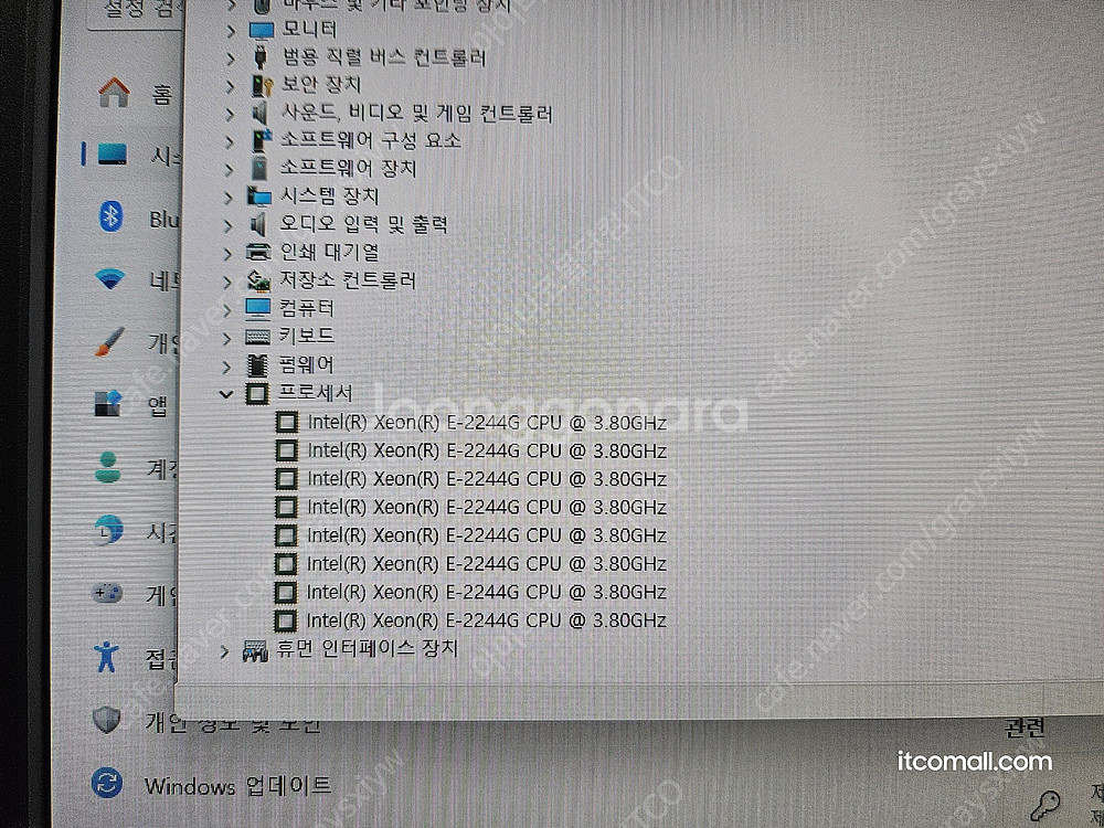 [052] HP Z2 G4 Tower WorkStati...--5