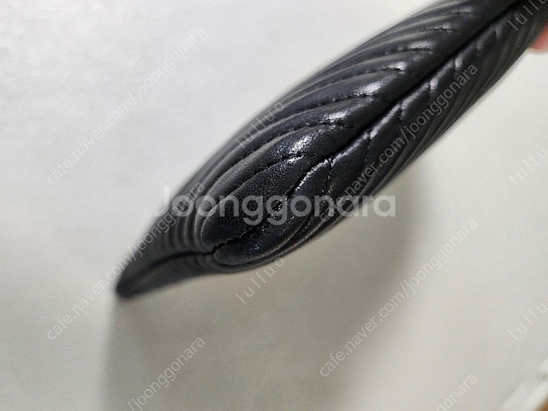 샤넬 쉐브론 보이 클러치 라지--3