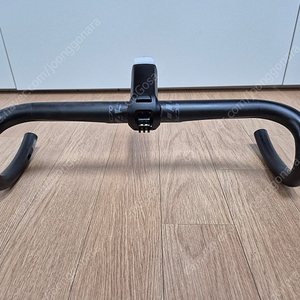 로드자전거 카본 핸들바 Easton EC70 SL 420mm 팝니다