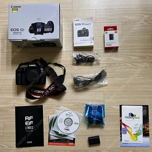 캐논 EOS 5D Mark4 (오막포) 팝니다. (컷수 24,000)