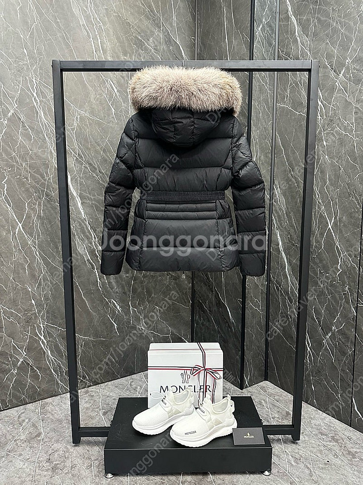 몽클레어 보에드 여성패딩 점퍼--5