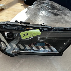 22년2월 아우디 q7 50tdi 레이져 매트릭스 라이트