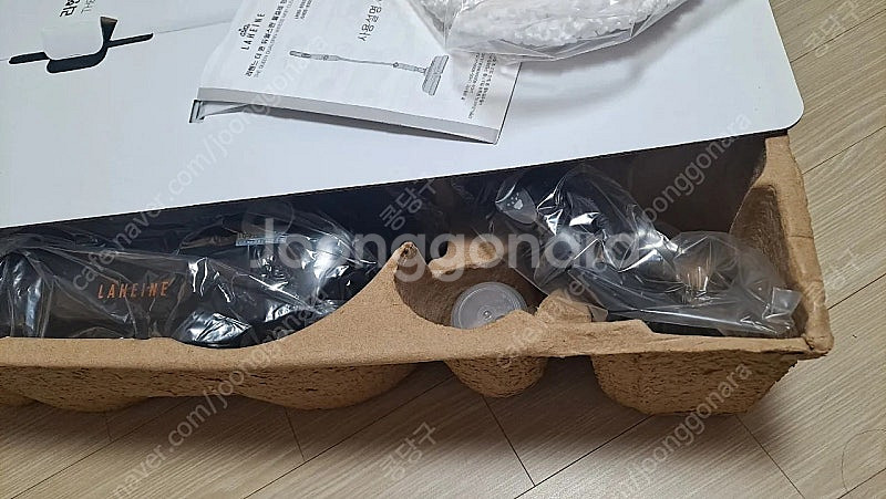 [급매]듀얼스핀 물분사 무선 물걸레 청소기 (박스새제품...--1