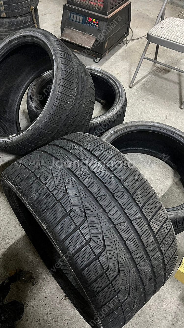 포르쉐 피랠리 소토제로 윈터 타이어 한대분 80%--0