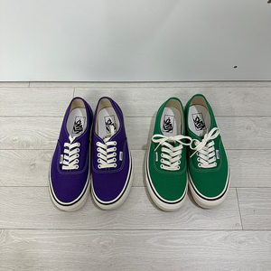 [10.5]반스 애너하임 어센틱 us7 250 퍼플, 그린 일괄 판매합니다. vans 44dx anaheim authentic