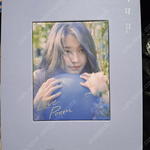 아이유 (IU) 2019 IU Tour Concert (Love, Poem) In Seoul (2DVD)