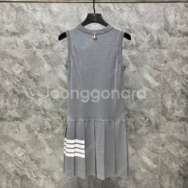 톰브라운 사선완장 민소매 니트 원피스 2칼라--3