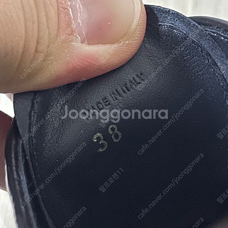 프라다 여성 레이스업 가죽 로퍼 38 (240정도)--9