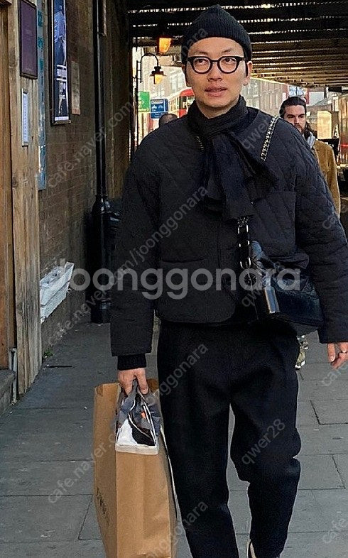 [블랙] 벌스데이수트 퀼티드 가디건 19FW M 판매--0