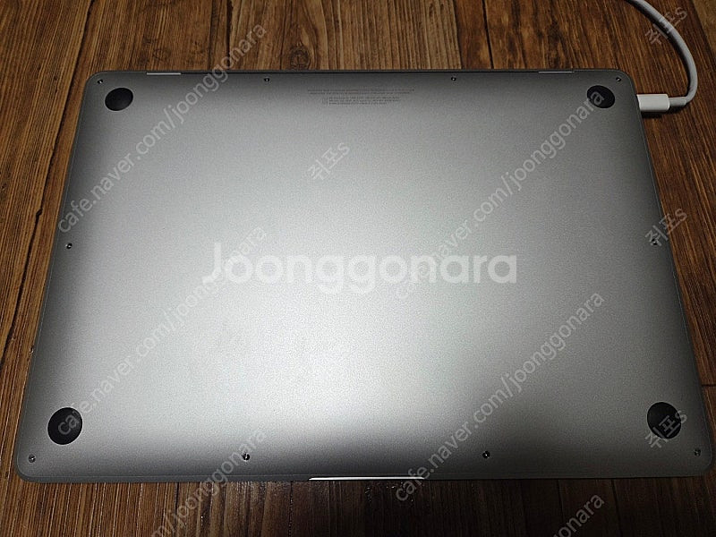 맥북에어 m1 256gb--1