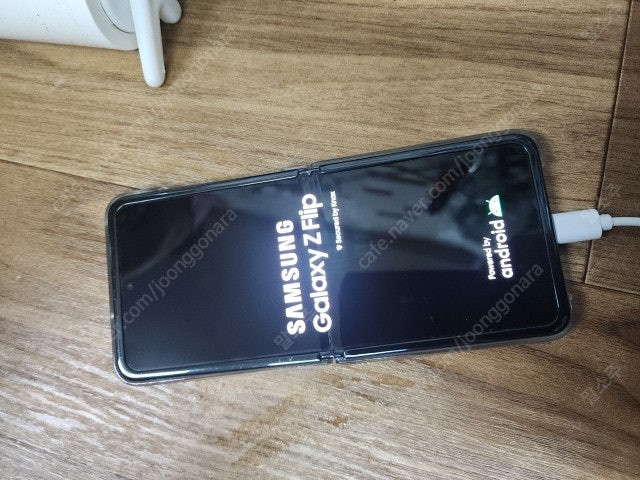 갤럭시 Z플립 부품용. 2만--3