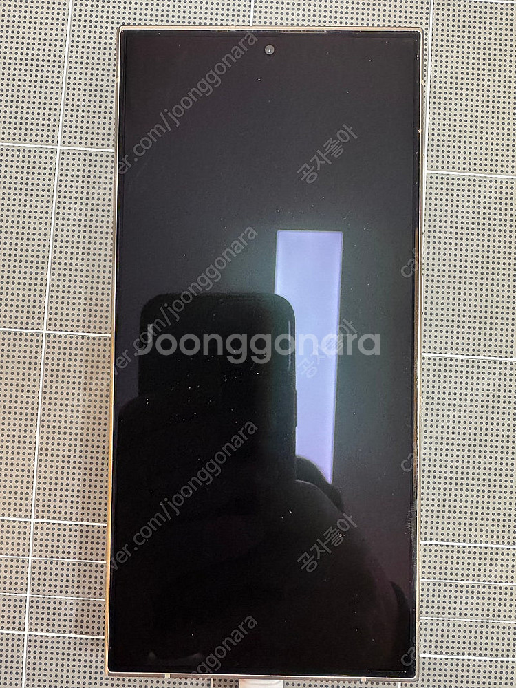 갤럭시S24 울트라 1TB 팝니다--3