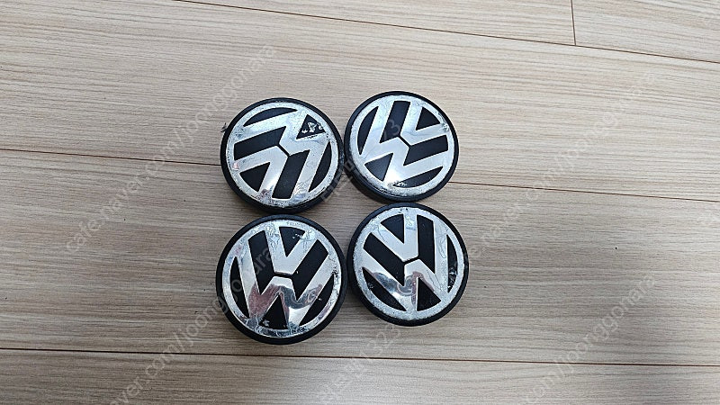 아우디 폭스바겐 뉴CC 파사트 아테온 차량용품 휠캡 에어컨필터 쿠션담요 더블컵홀더 옷걸이셋 청소기 등 이미지