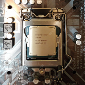 i3 9100 cpu + 삼성 DDR4 8GB 택포