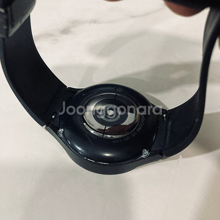 갤럭시 워치5프로 블랙 45MM 케이블포함 8만원 판매...--4