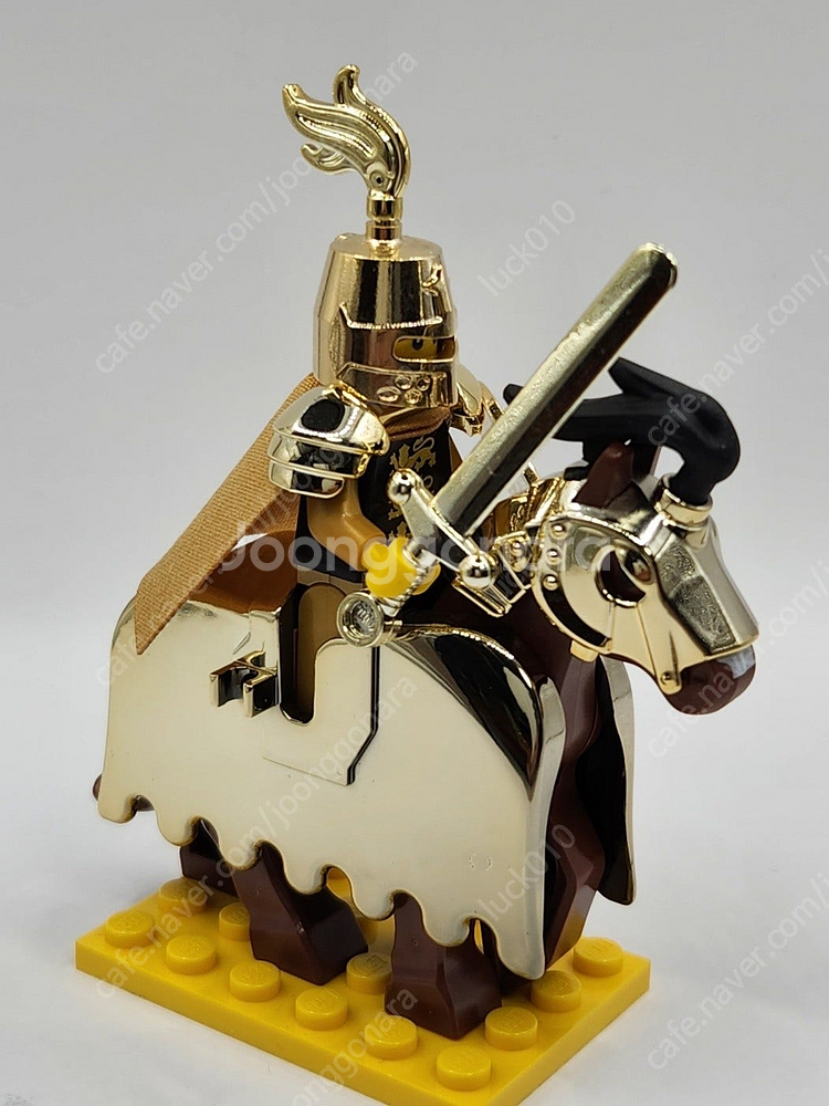 레고 커스텀 천마무적, 리치킹, MF 흑마법사, 레고 캐슬 골드크롬 기사 팝니다. (가격 인하)--6