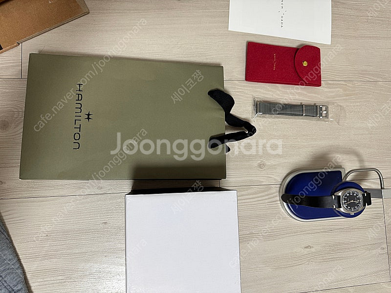 해밀턴 w10 블랙다이얼 버전 판매합니다--0
