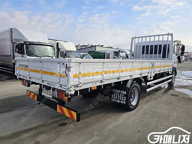 [중대형화물]카고(4.5~5톤) 메가트럭4.5톤 초장축 (3인승 /4.5톤) 중고차 판매합니다--7