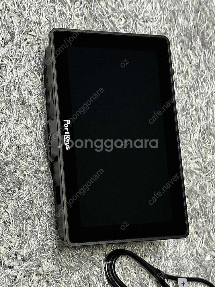포트키 모니터 portkey bm5 III WR 팝니다...--2