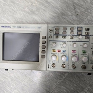 Tektronix TDS2014 4ch 오실로스코프