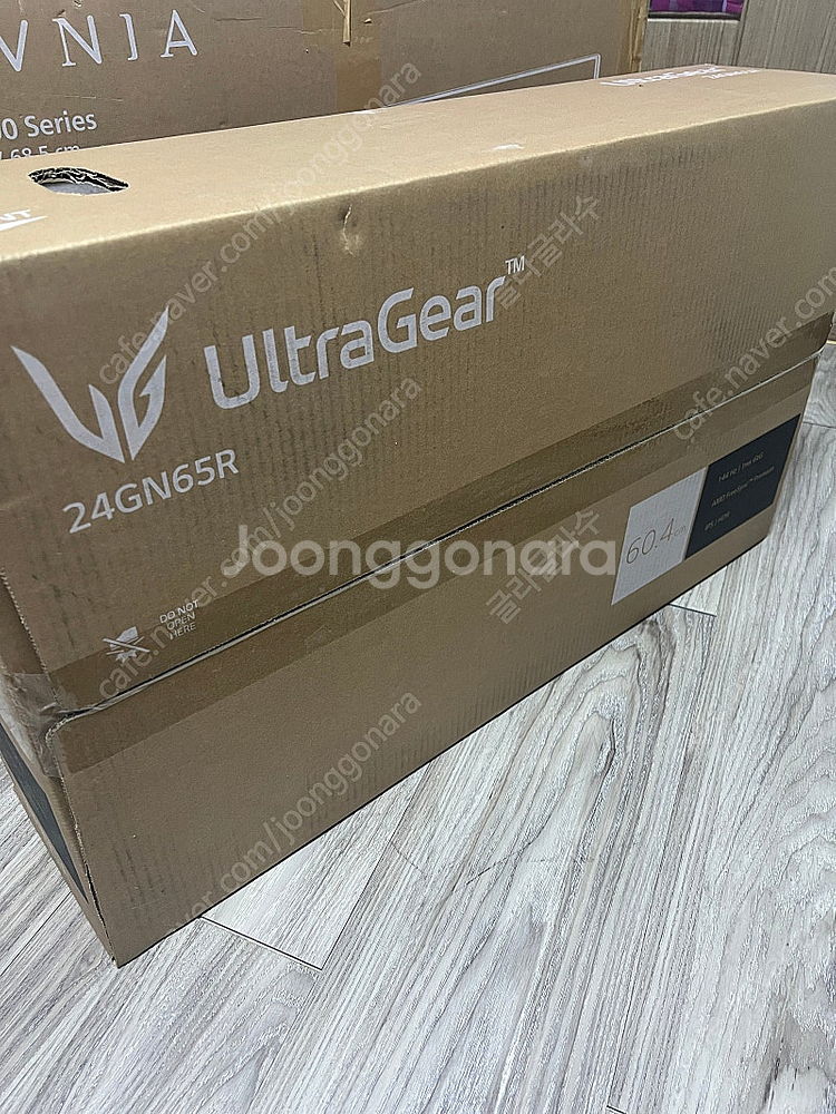 LG 24GN65R fhd 144 미개봉 신품 팝니다--0