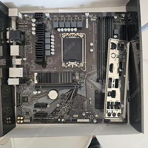 gigabyte b660m DS3H 메인보드