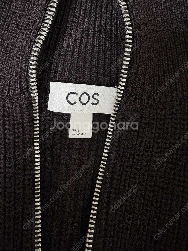 코스 cos 하프집업 다크브라운 사이즈s--3