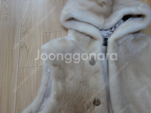 마인밍크조끼&랑방캐시니트&마인구스패딩--2