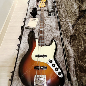 [판매] Fender American Ultra Jazz Bass V - Sunbur