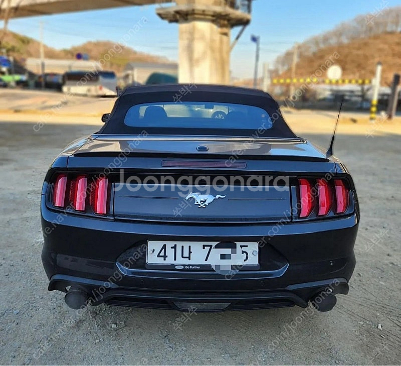 포드 머스탱2.3 컨버터블 판매합니다--1