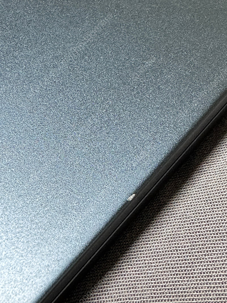 맥북 에어 M2 13인치 기본형 미드나이트--8