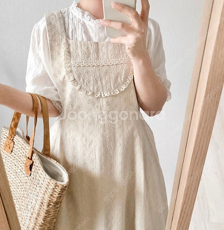 새상품) 세렌디피티 파보리트 자수 레이스 민소매 레이어...--4