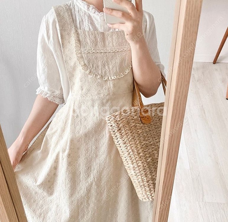 새상품) 세렌디피티 파보리트 자수 레이스 민소매 레이어...--5