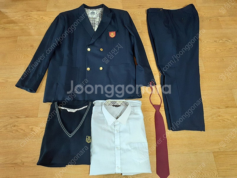 경성고 고등학교 교복 동복.하복등 여러가지 있습니다 동...--0