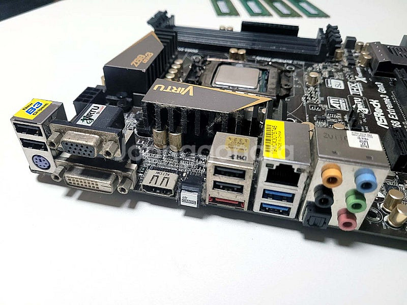 i5-2500k보드셋 반본체 z68 extreme3 G...--6
