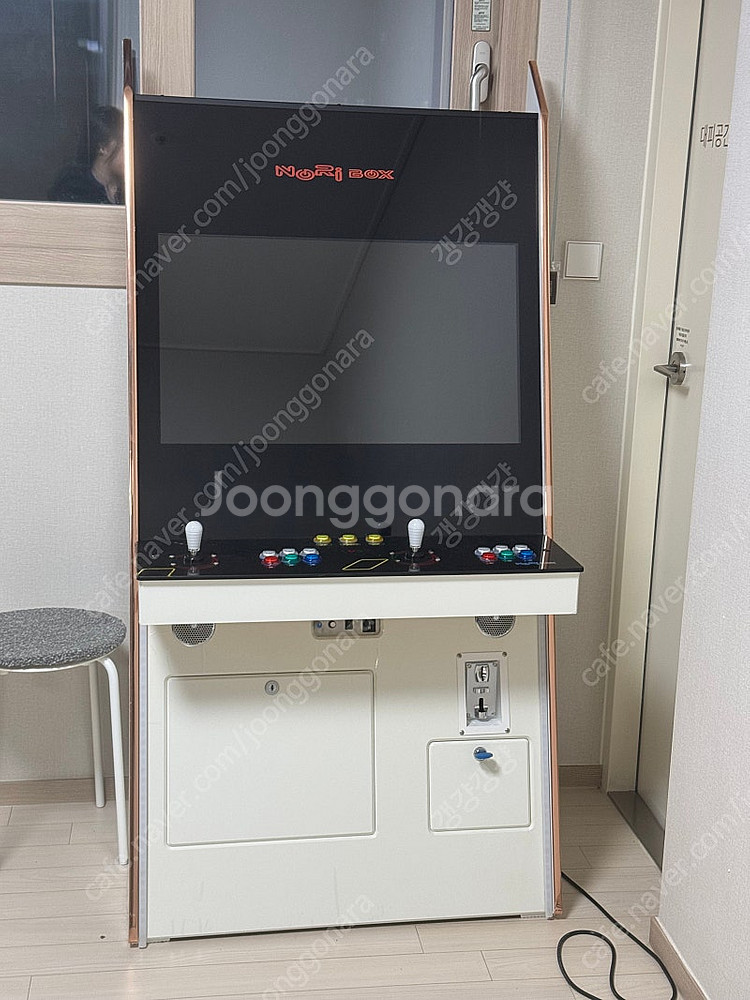 노리박스 스탠드형 거의 새제품 판매합니다--0