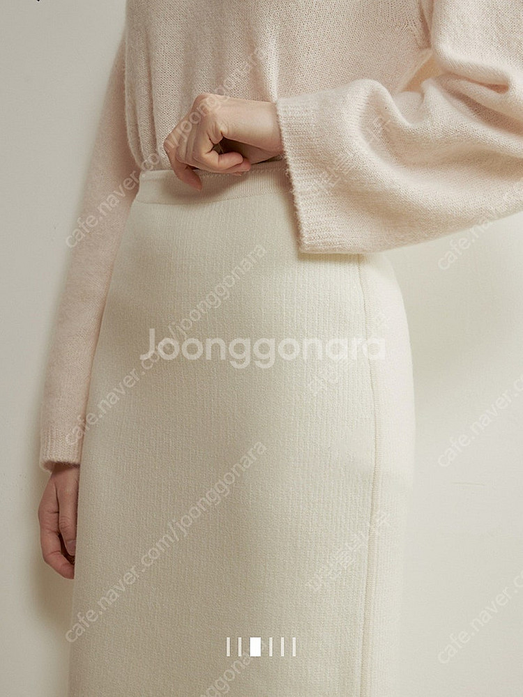 한섬 더캐시미어 캐시미어100 니트스커트--2