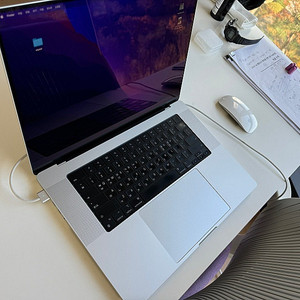 2021 맥북프로 M1(APPLE M1 Pro )16g/512 판매합니다.