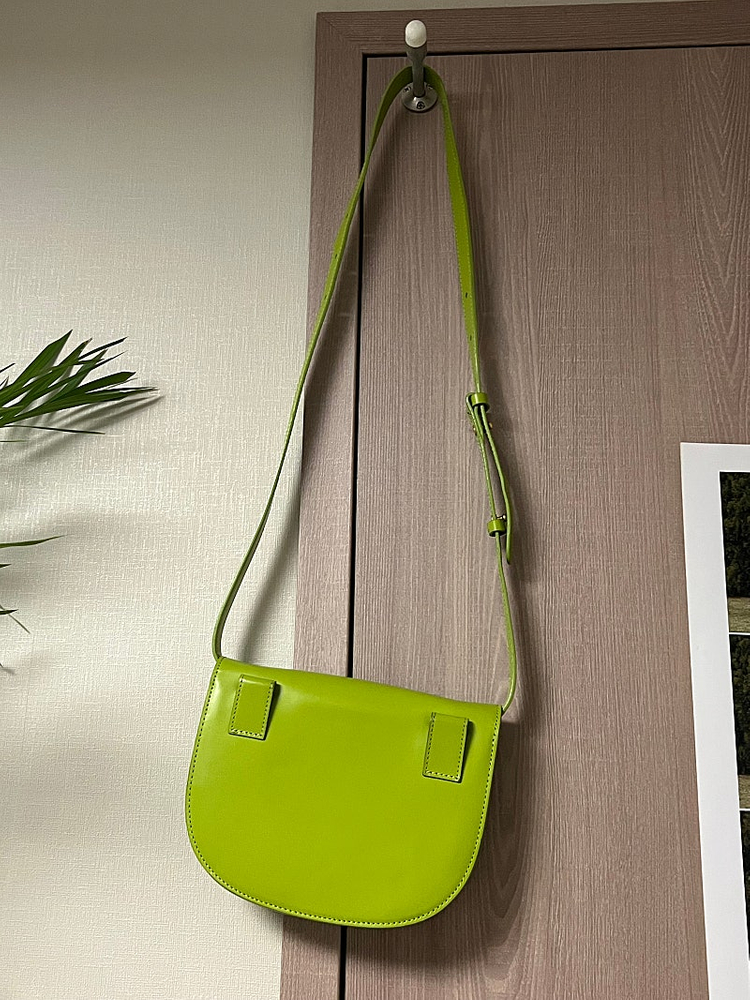 엘바테게브 미니백 라임 이미지