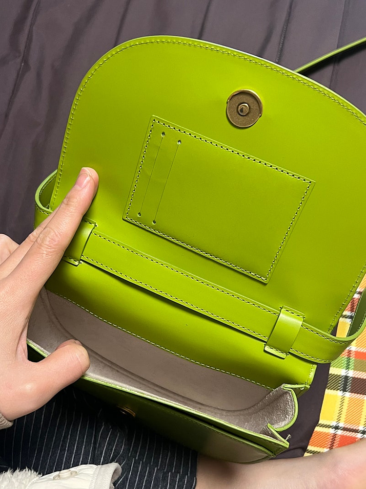 엘바테게브 미니백 라임 이미지