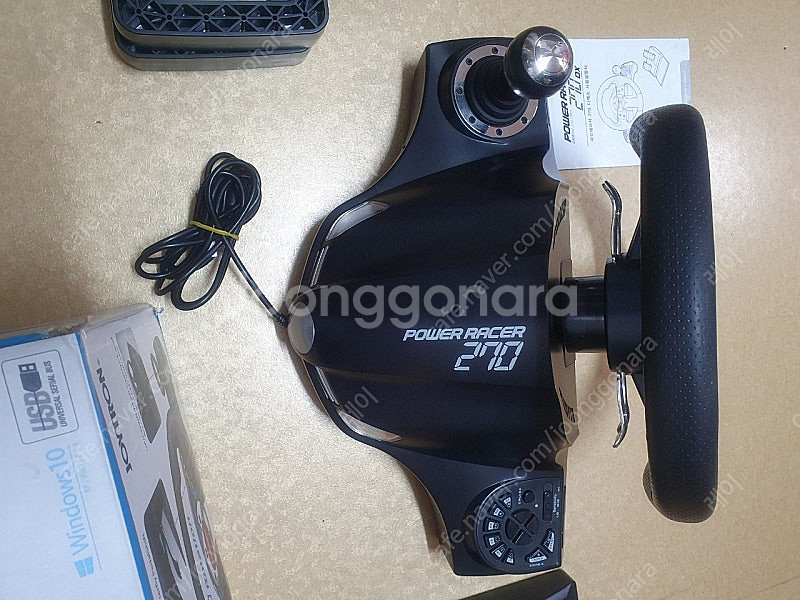 파워레이서 270dx 레이싱휠 팝니다.--2
