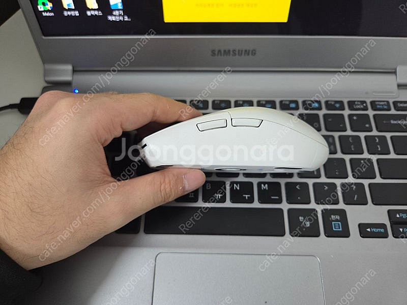 로지텍 G304 팝니다.(케이스포함)--2