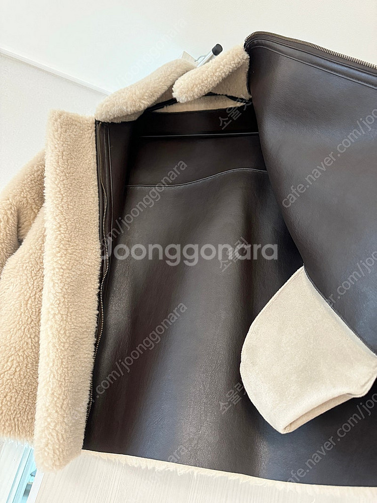 파사드패턴 램스울 리버시블 무스탕 크림 브라운--7