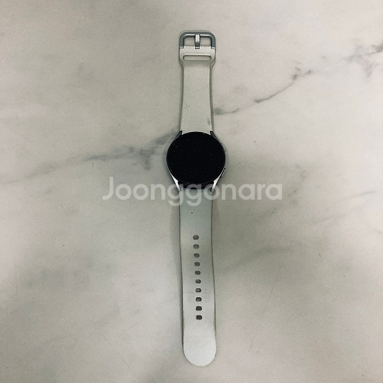 갤럭시 워치4 실버 40mm 케이블포함 5만5천원 판매...--0